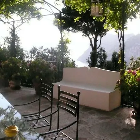 La Casa Nel Bosco * Capri