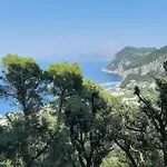招待所 La Casa Nel Bosco 4*