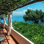 招待所 La Casa Nel Bosco 4*