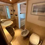 招待所 La Casa Nel Bosco 4*