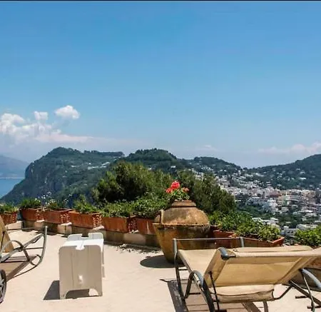 La Casa Nel Bosco Capri