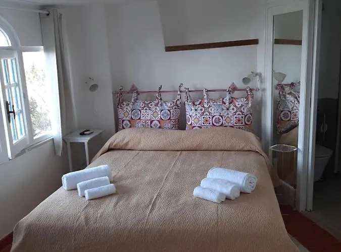 Konukevi La Casa Nel Bosco Capri