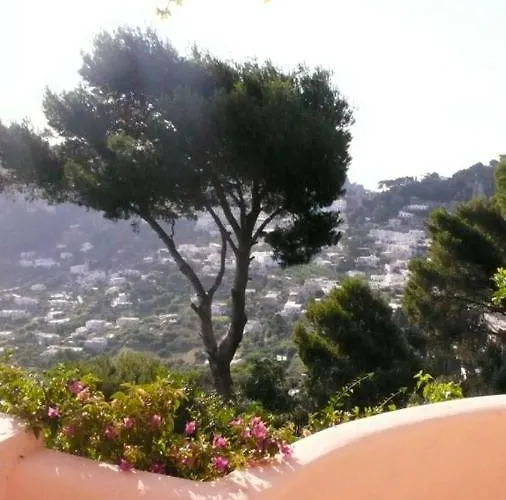 Konukevi La Casa Nel Bosco 3*