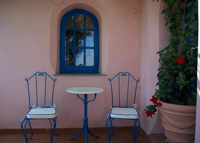 Affittacamere La Casa Nel Bosco 4*